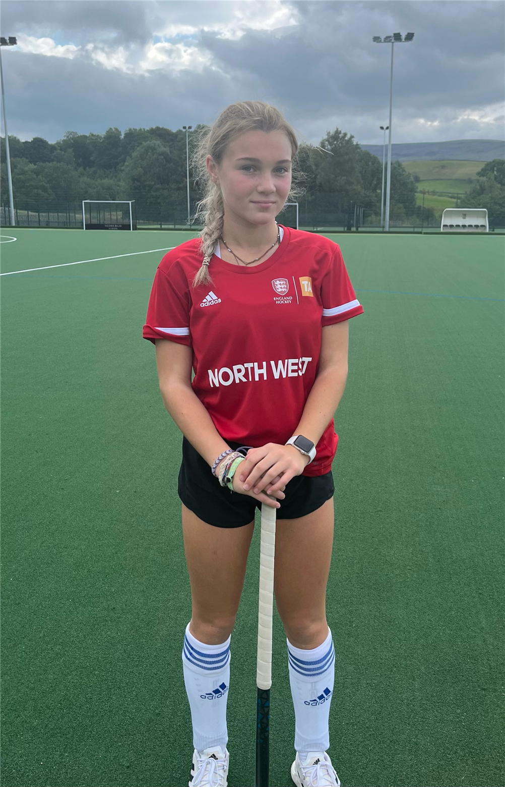 Lisa joins England U16 hockey team training sessions