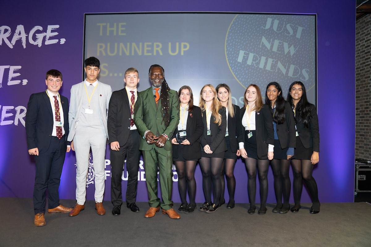 Just New Friends Celebrate Success in National Tycoons Enterprise Competition