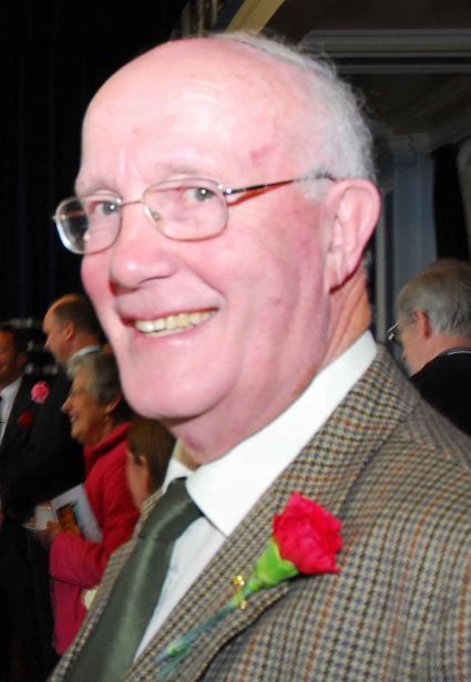 Warm tributes paid to former King Edward VII School teacher John Booth