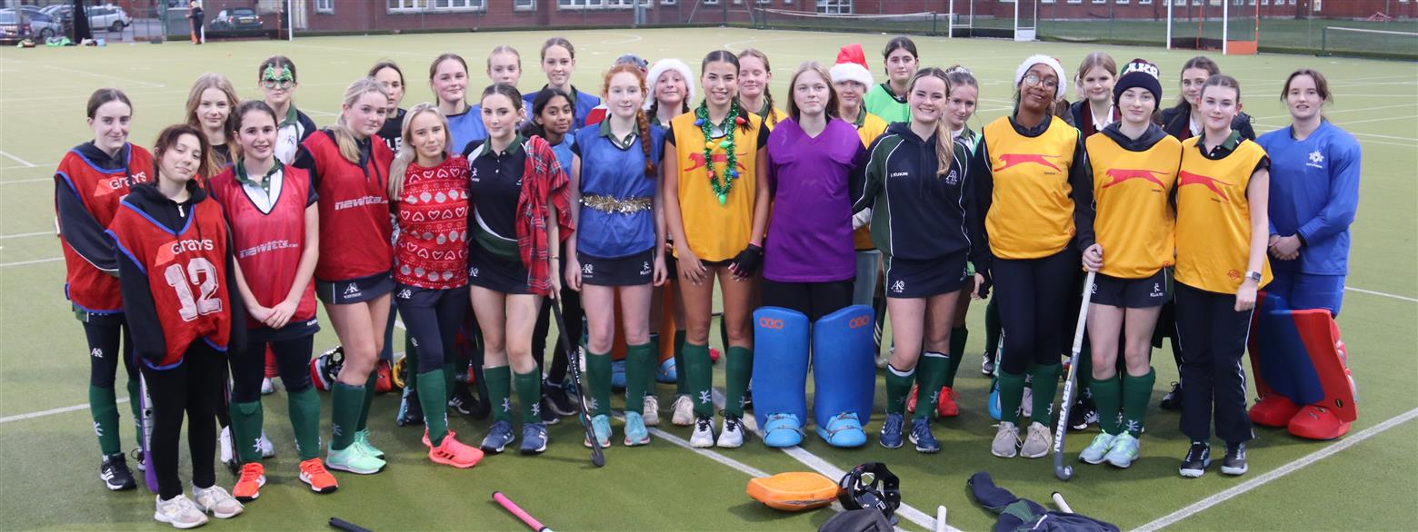 Festive House Hockey Tournament finishes the term on a high for Year 10