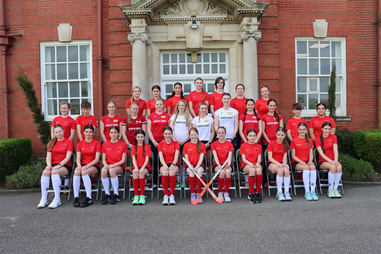 26 AKS students represent Lancashire at hockey this season