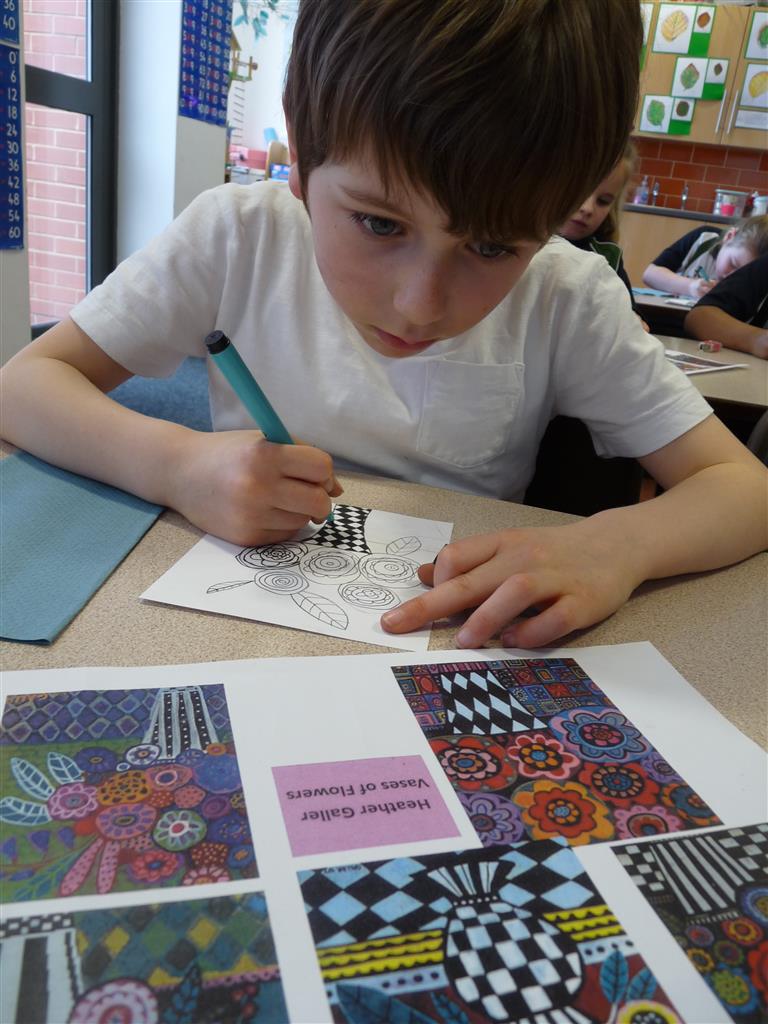 Y2 pupils draw and paint vases of flowers Heather Galler style