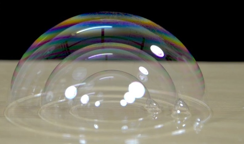 Double Bubbles in Science Week at AKS Prep School